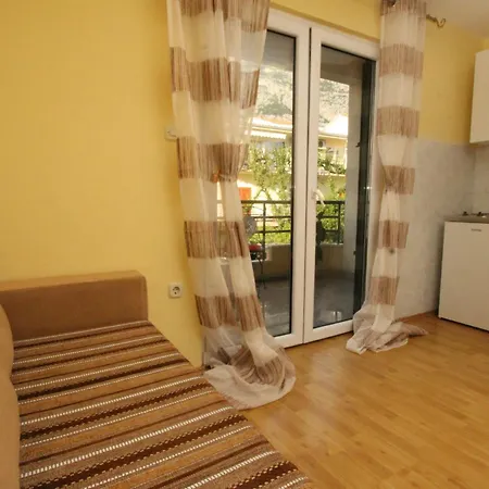 Appartement Ivona *