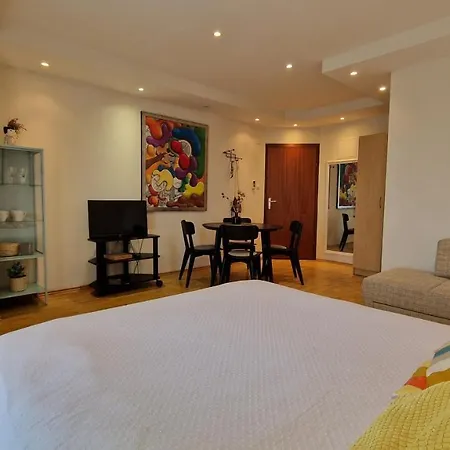 Ivona Apartment