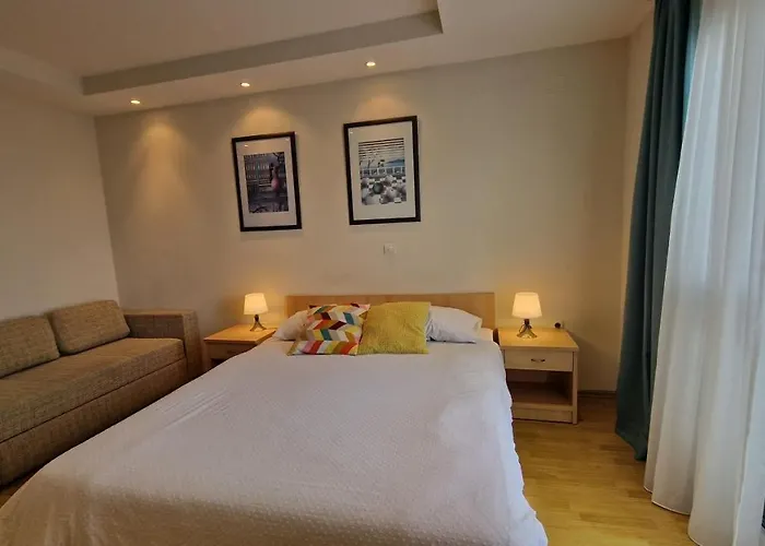 شقة Ivona ماكارسكا